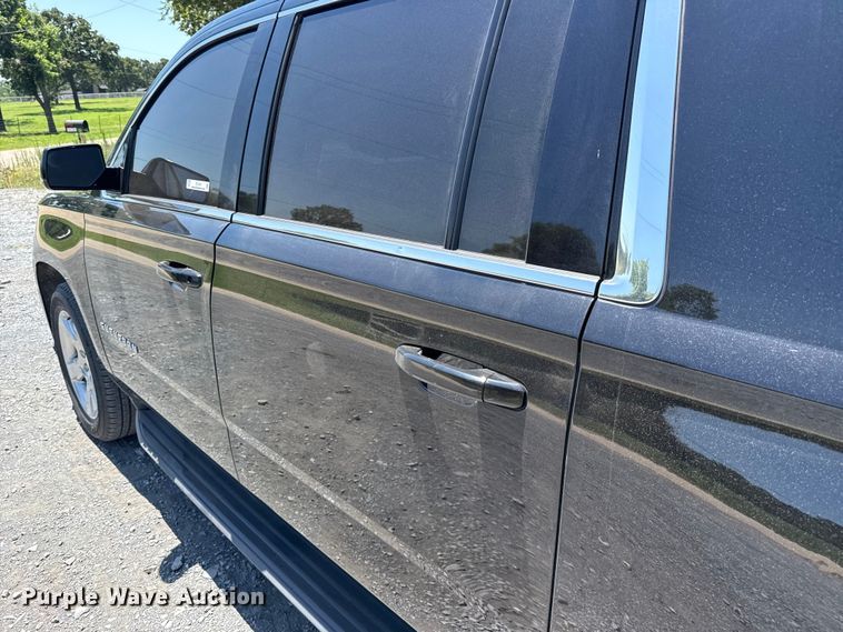 image for item ET6476 2018 Chevrolet Suburban SUV
