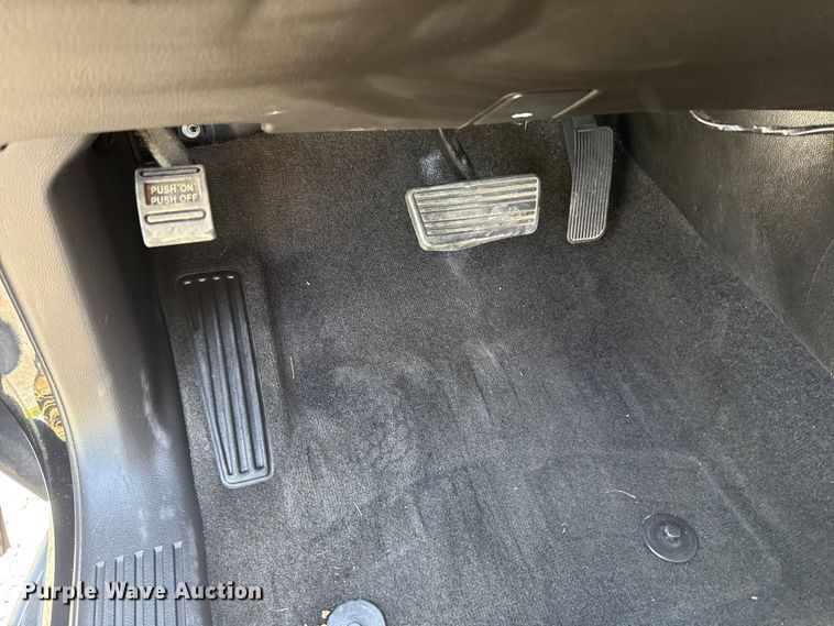 image for item ET6476 2018 Chevrolet Suburban SUV