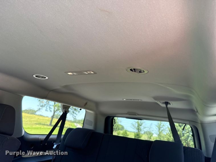image for item ET6476 2018 Chevrolet Suburban SUV