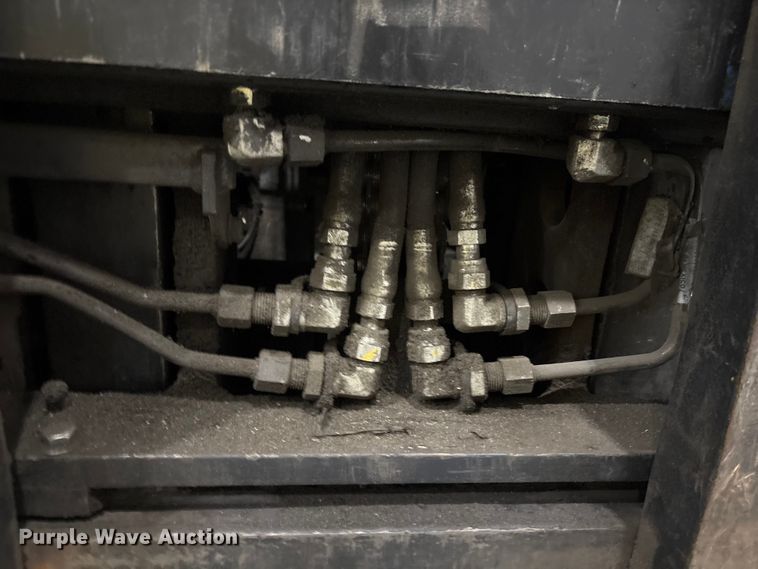 image for item EU0737 2017 Crown RC5545-45 forklift
