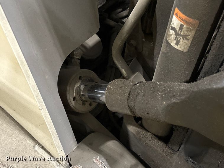 image for item EU0737 2017 Crown RC5545-45 forklift