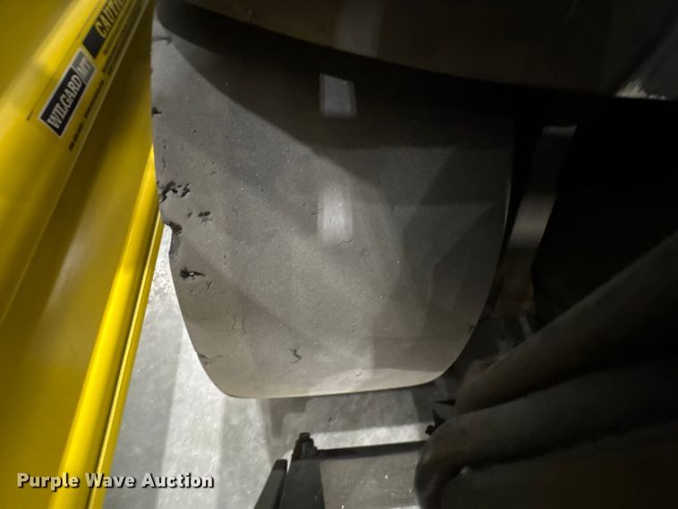 image for item EU0737 2017 Crown RC5545-45 forklift