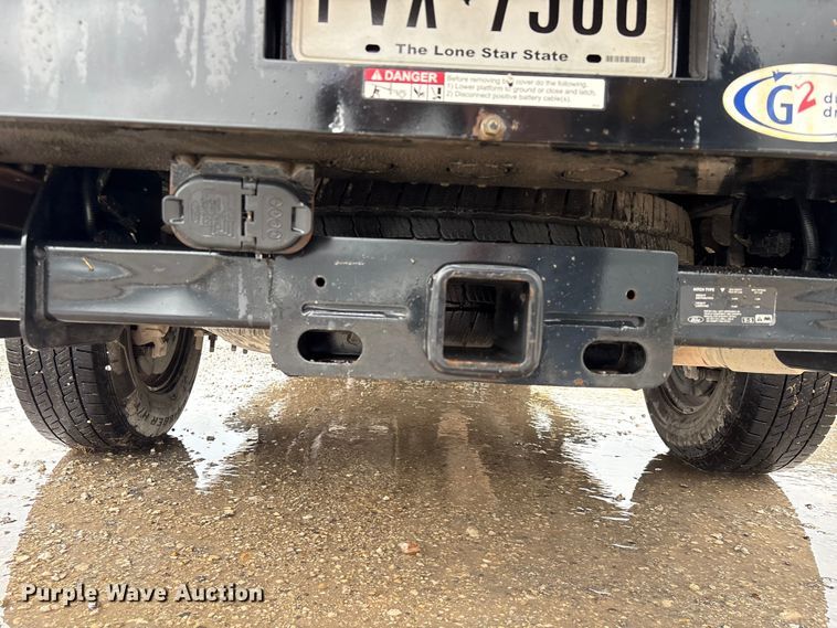 image for item EU0740 2017 Ford F250 Super Duty pickup truck
