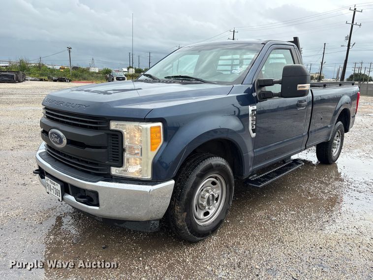 2017 Ford F250 Super Duty pickup truck