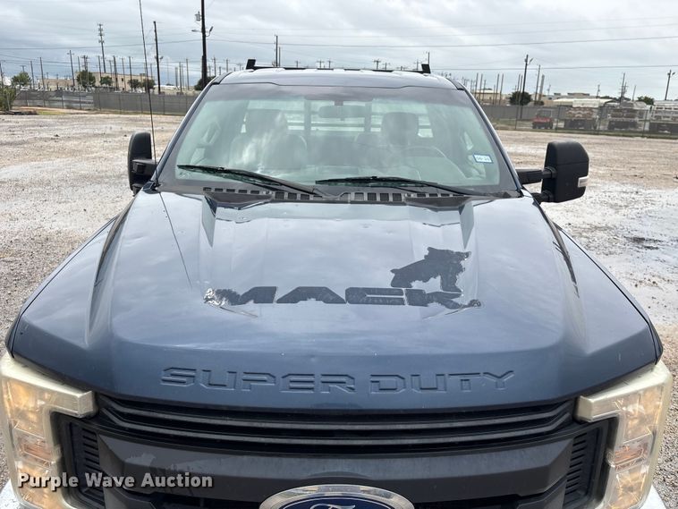 image for item EU0741 2017 Ford F250 Super Duty pickup truck