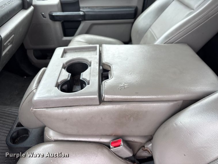 image for item EU0741 2017 Ford F250 Super Duty pickup truck