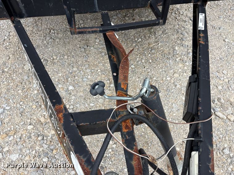 image for item EU5675 2018 East Texas refuse trailer