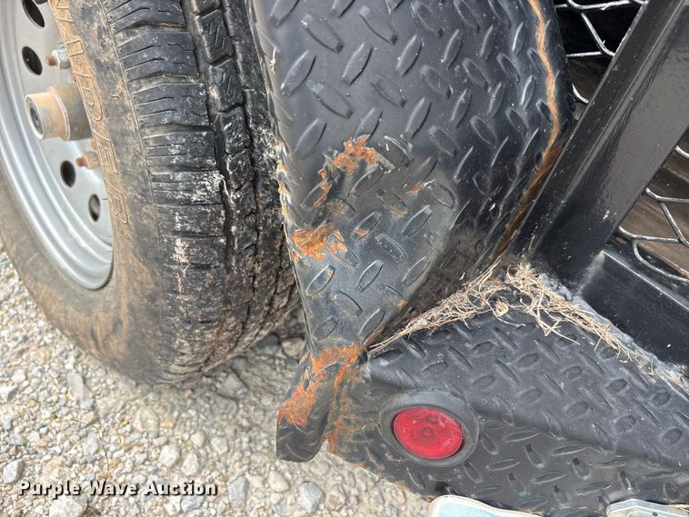 image for item EU5675 2018 East Texas refuse trailer
