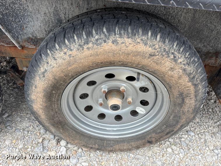 image for item EU5675 2018 East Texas refuse trailer