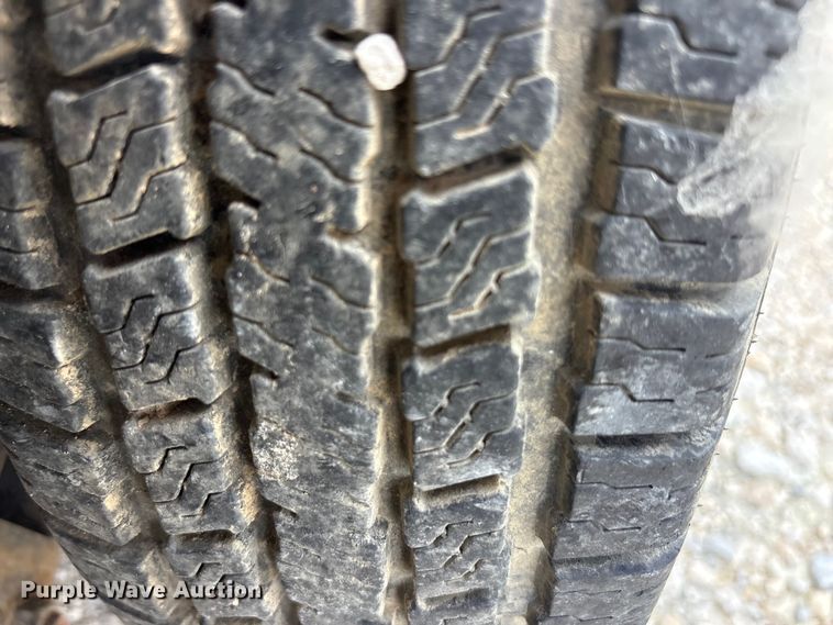image for item EU5675 2018 East Texas refuse trailer