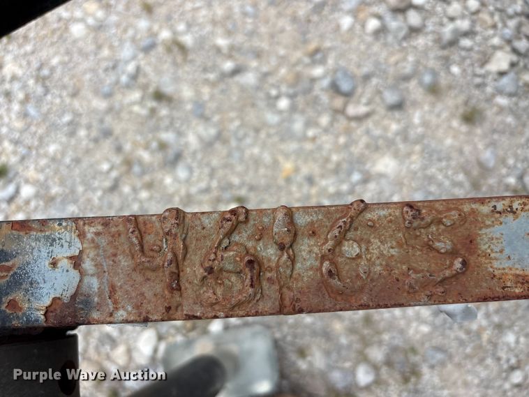 image for item EU5676 2018 East Texas refuse trailer