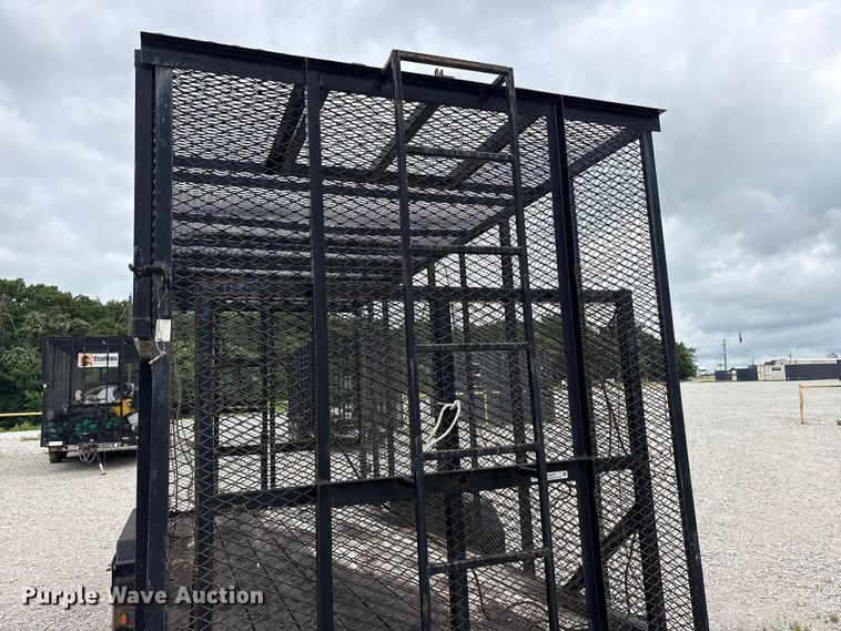 image for item EU5676 2018 East Texas refuse trailer