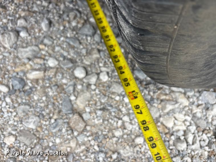 image for item EU5676 2018 East Texas refuse trailer