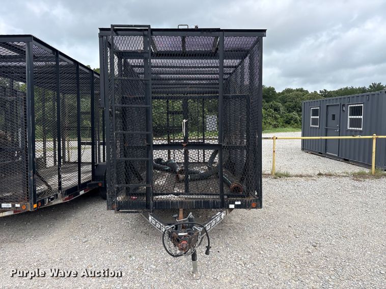 image for item EU5677 2019 East Texas refuse trailer