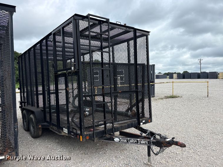 image for item EU5677 2019 East Texas refuse trailer