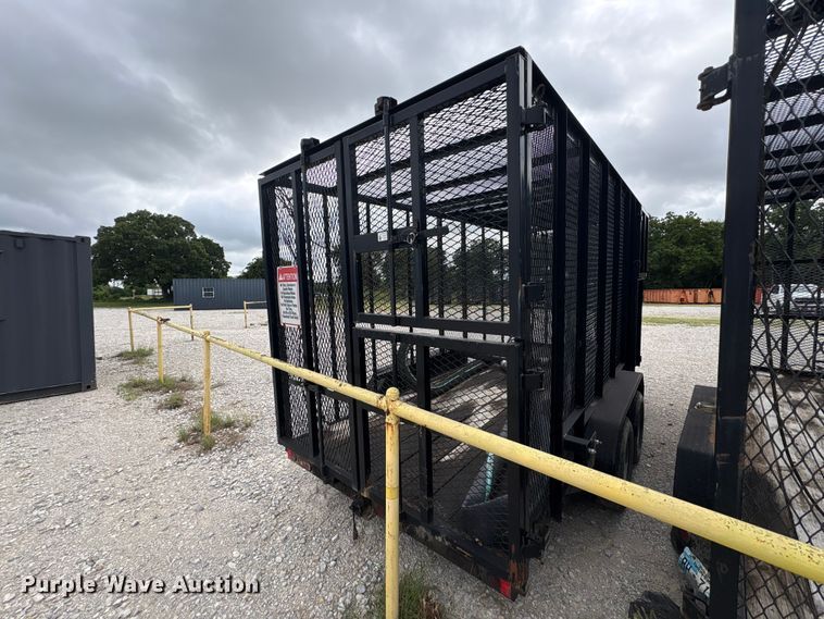 image for item EU5677 2019 East Texas refuse trailer