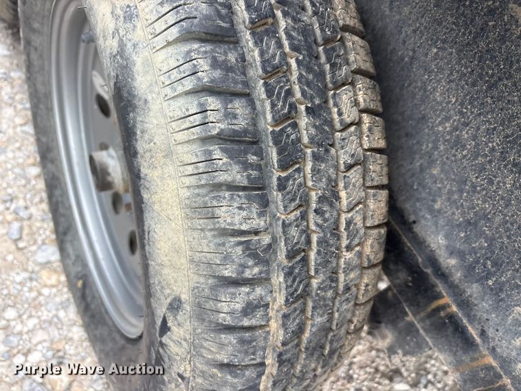 image for item EU5677 2019 East Texas refuse trailer