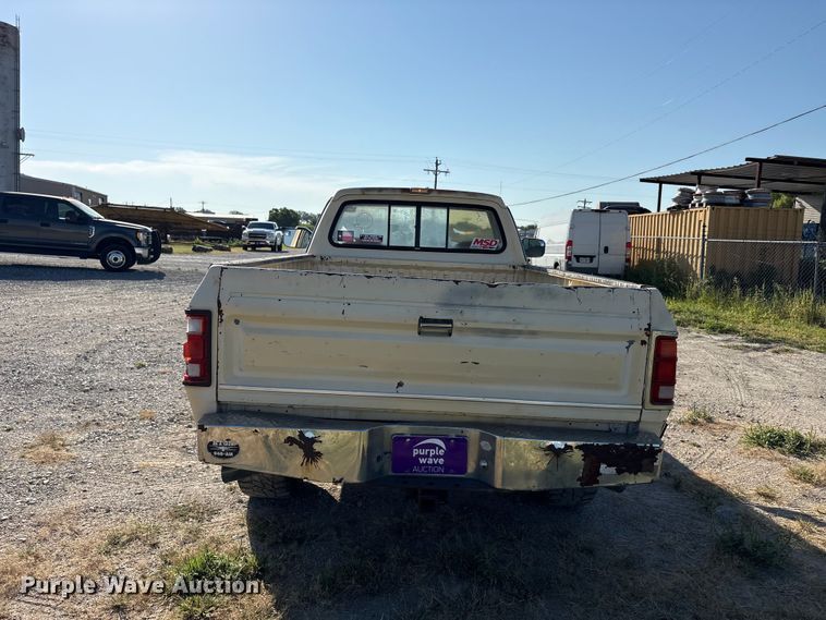 image for item EU5781 1988 Dodge W250 pickup truck