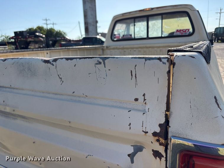 image for item EU5781 1988 Dodge W250 pickup truck