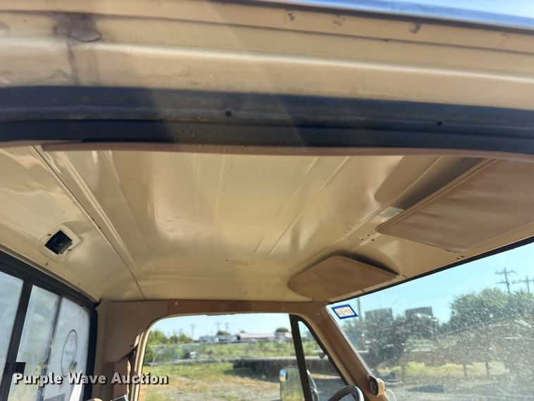 image for item EU5781 1988 Dodge W250 pickup truck