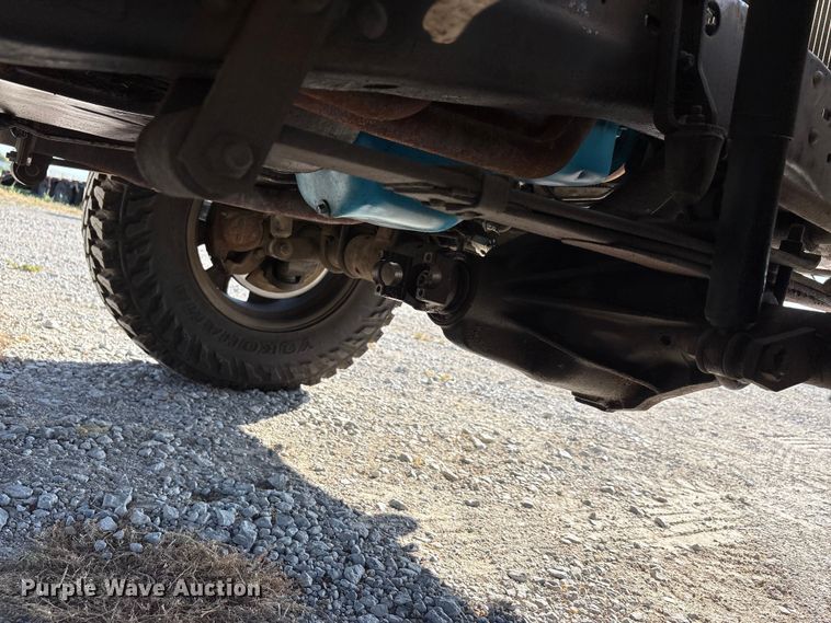 image for item EU5781 1988 Dodge W250 pickup truck