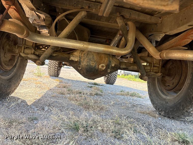 image for item EU5781 1988 Dodge W250 pickup truck