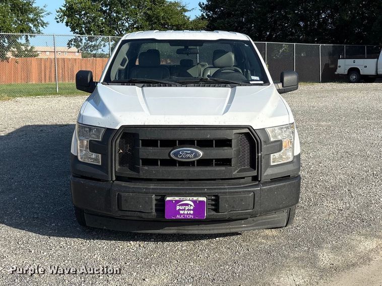 image for item EU5833 2017 Ford F150 Ext. Cab pickup truck