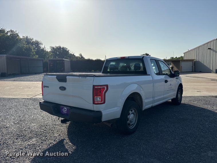 image for item EU5833 2017 Ford F150 Ext. Cab pickup truck