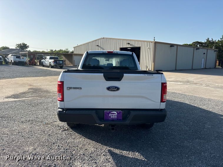 image for item EU5833 2017 Ford F150 Ext. Cab pickup truck