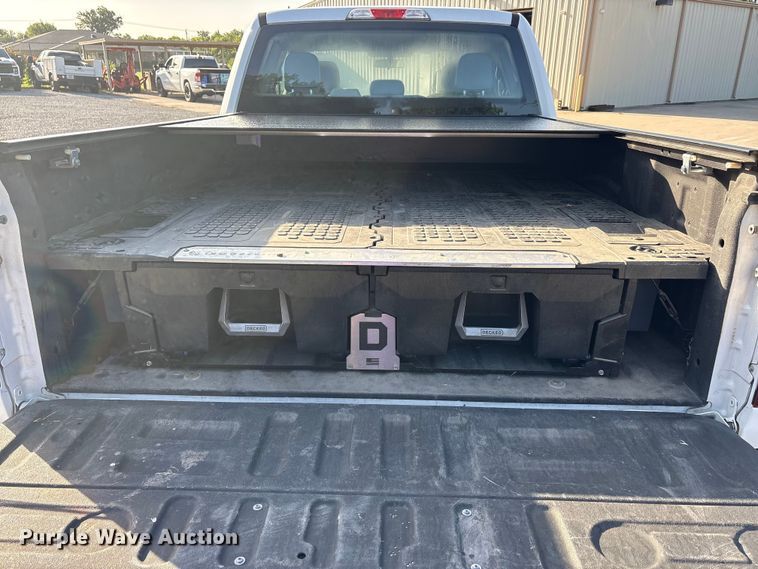 image for item EU5833 2017 Ford F150 Ext. Cab pickup truck