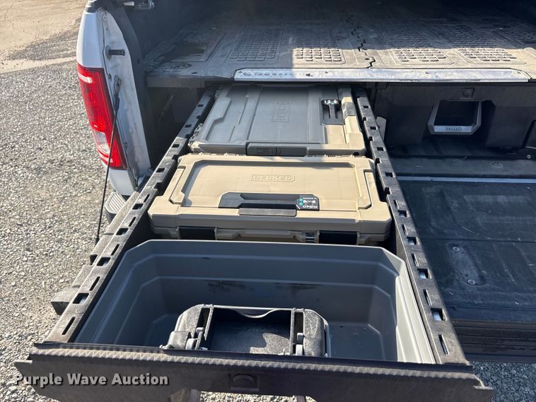 image for item EU5833 2017 Ford F150 Ext. Cab pickup truck