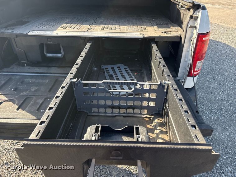 image for item EU5833 2017 Ford F150 Ext. Cab pickup truck