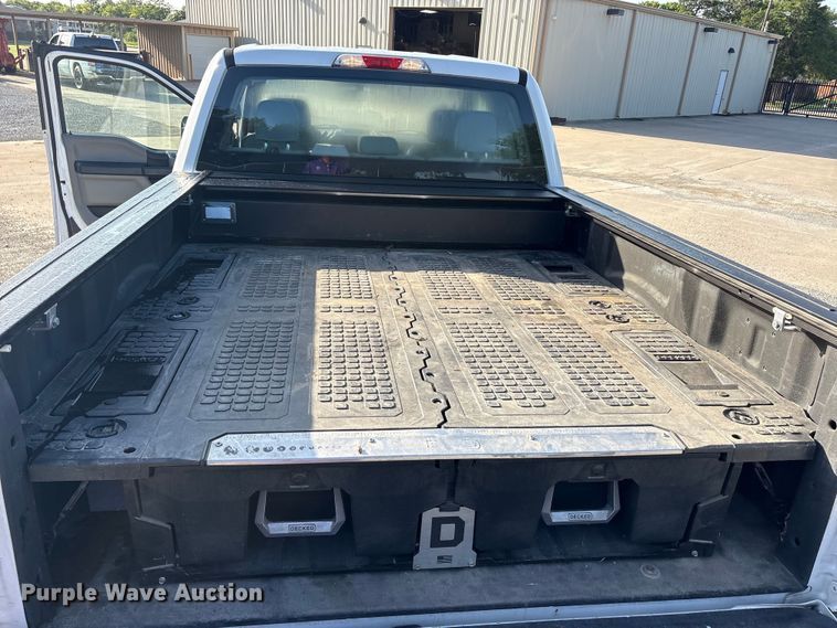 image for item EU5833 2017 Ford F150 Ext. Cab pickup truck