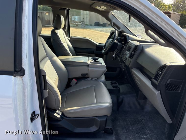 image for item EU5833 2017 Ford F150 Ext. Cab pickup truck