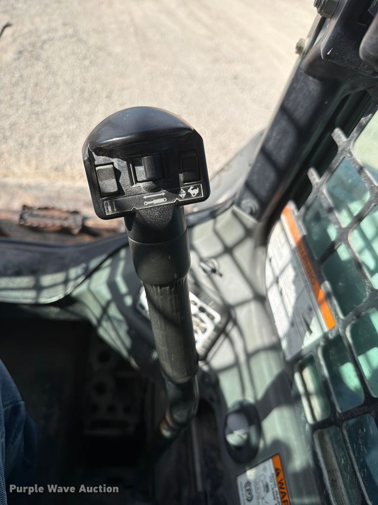 image for item EV2322 2013 Bobcat S770 skid steer loader