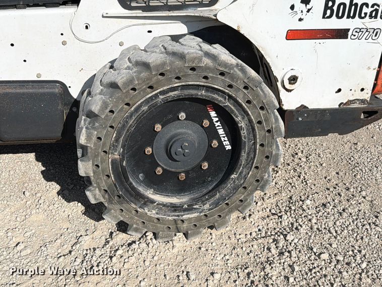image for item EV2322 2013 Bobcat S770 skid steer loader