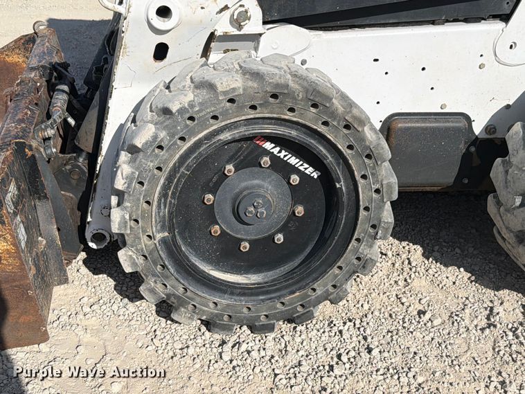 image for item EV2322 2013 Bobcat S770 skid steer loader