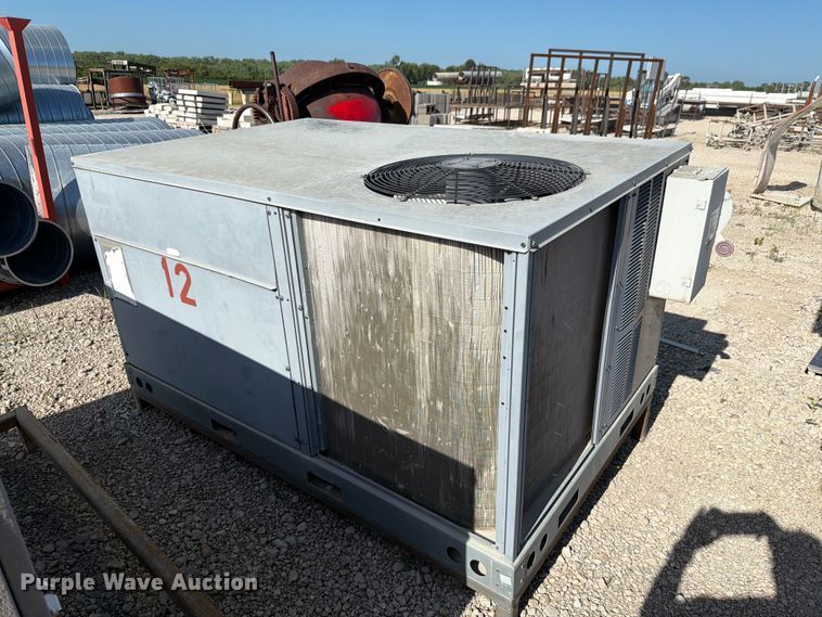 image for item EV2323 (2) Daikin DSG0600804BXXX 5-ton HVAC units