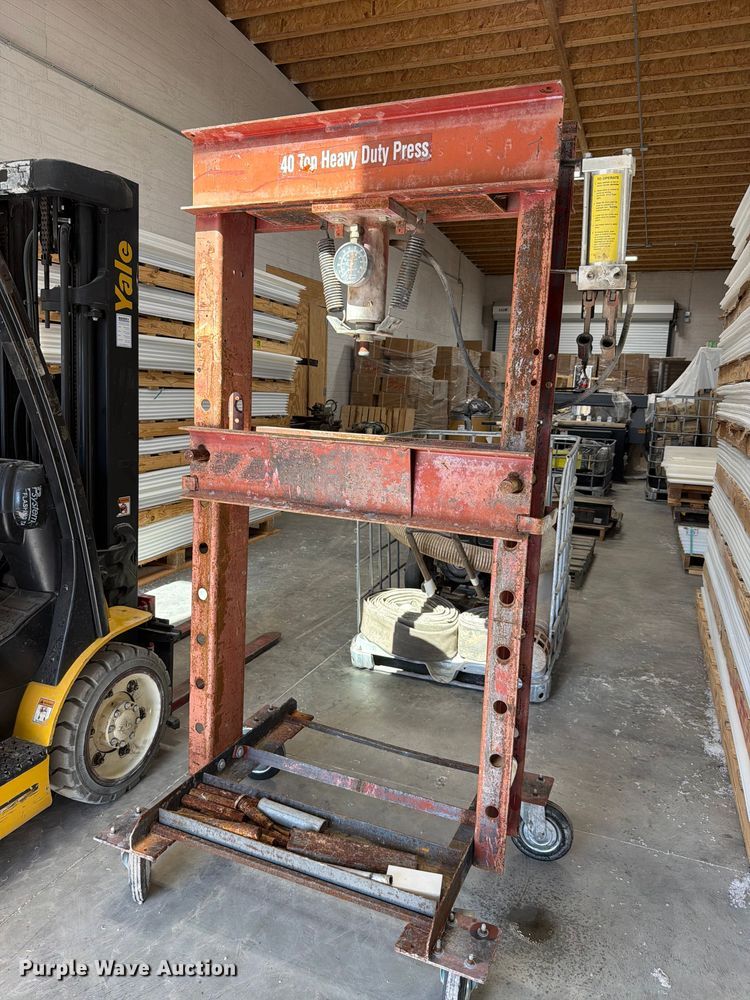 image for item EV2325 Arcan CP400 hydraulic press