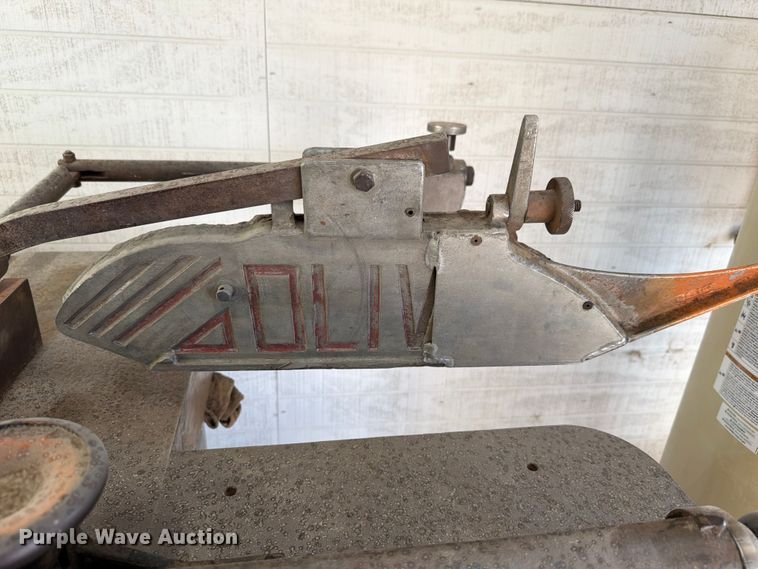 image for item EV2326 Oliver Machine table saw
