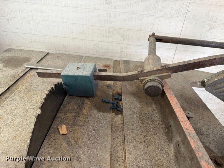 image for item EV2326 Oliver Machine table saw