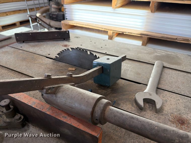 image for item EV2326 Oliver Machine table saw
