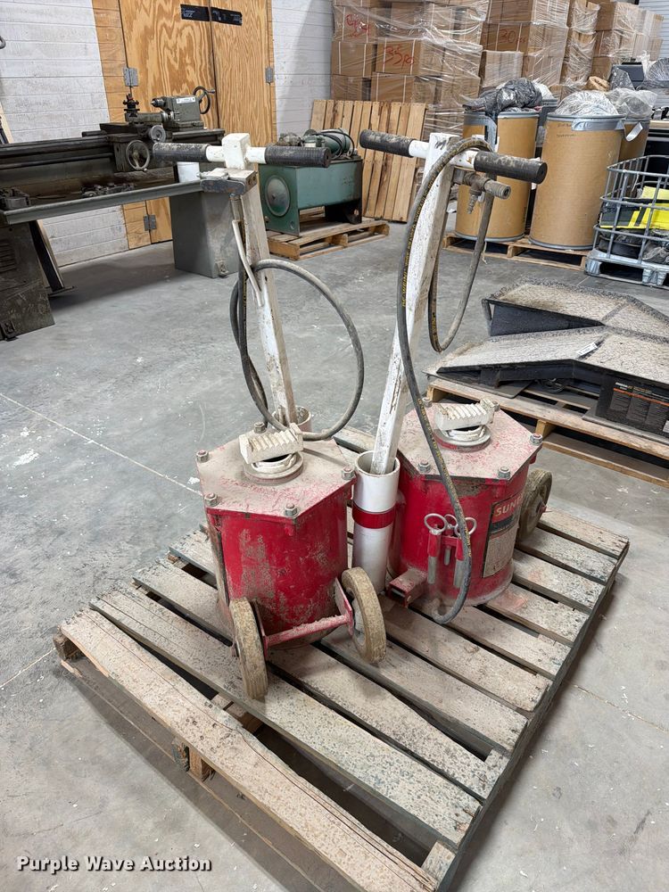 image for item EV2328 (2) Sune X HD 10-ton Portable air lift jacks