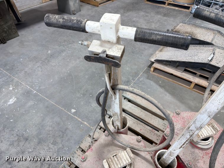 image for item EV2328 (2) Sune X HD 10-ton Portable air lift jacks