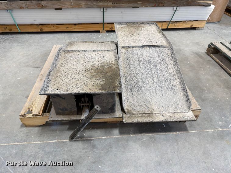image for item EV2329 (2) Omega Lift 93201 wide truck ramps