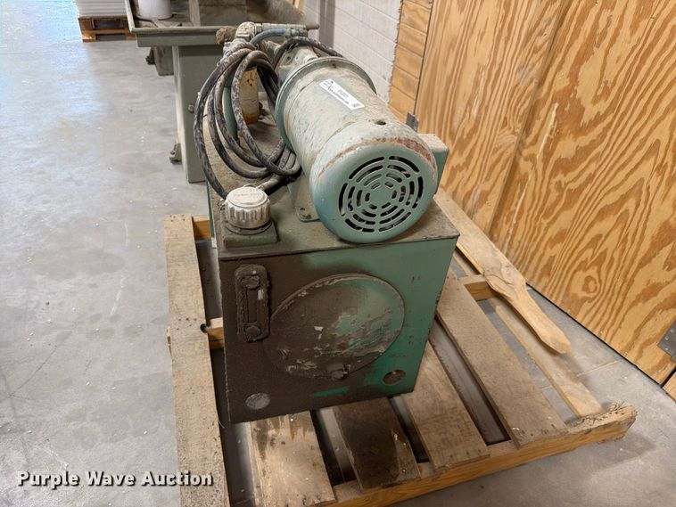image for item EV2331 Hydraulic power unit