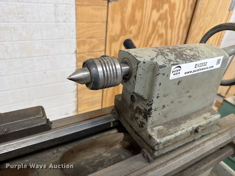 image for item EV2332 Clausing 6913  metal lathe