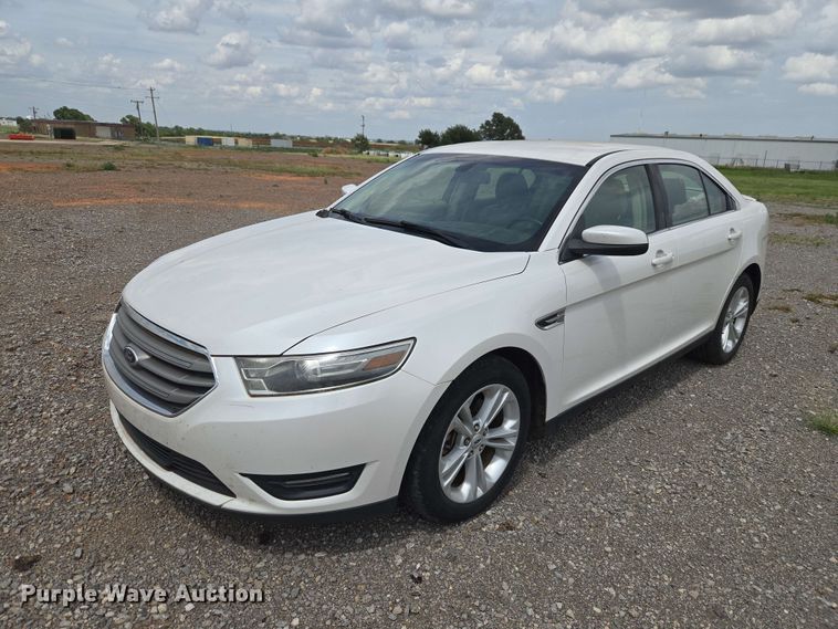 image for item EW0422 2014 Ford Taurus 