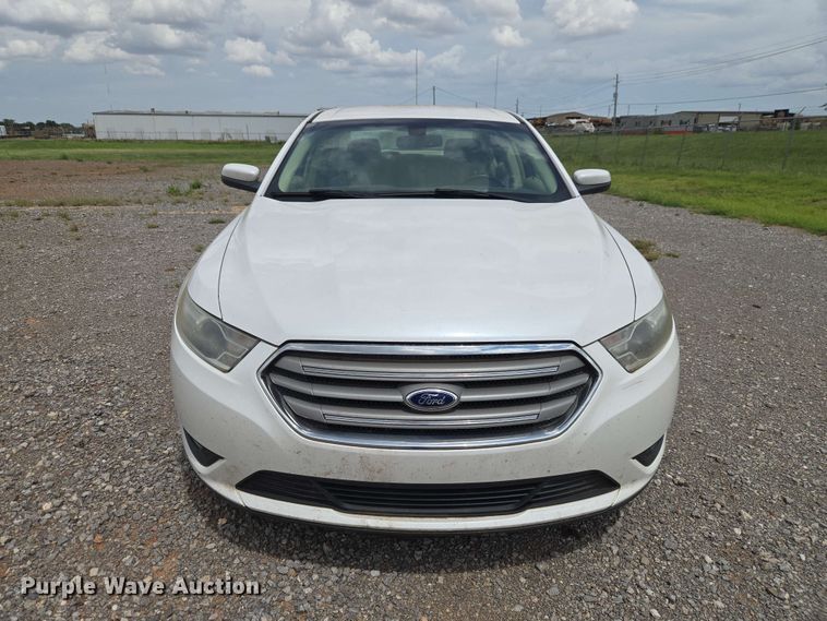 image for item EW0422 2014 Ford Taurus 
