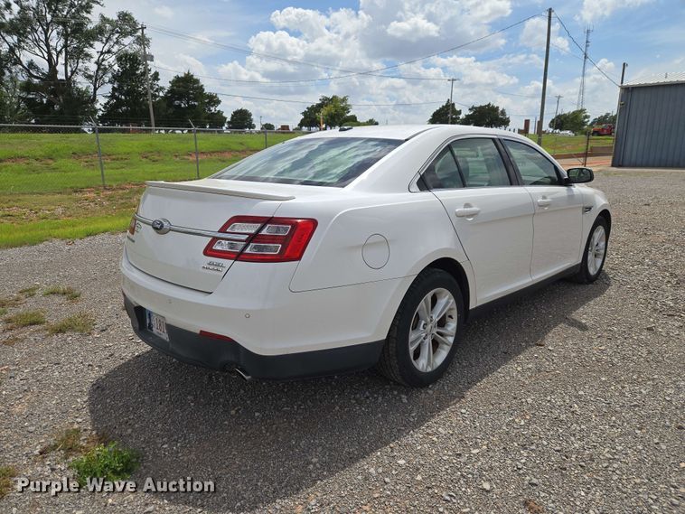 image for item EW0422 2014 Ford Taurus 